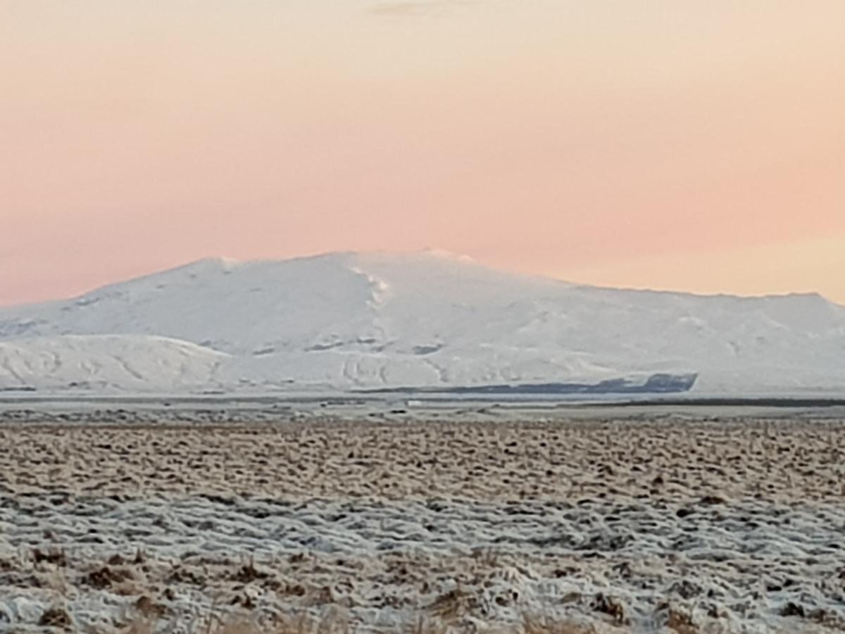 Hekla Cabin 3 Volcano And Glacier View Hella Exteriör bild